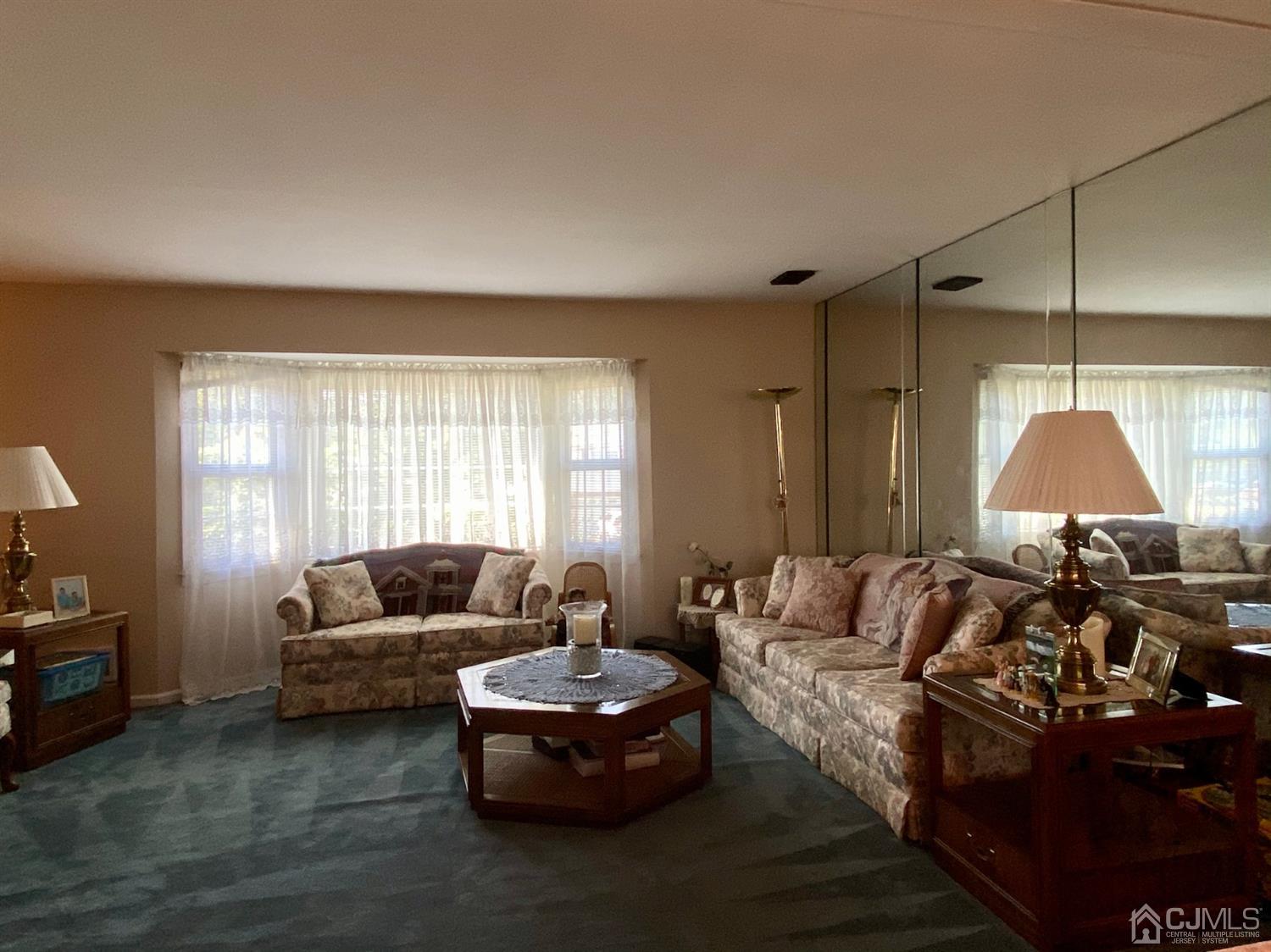 5 Snowden Road East Brunswick, NJ 08816 - Photo 9 of 37 Gallery Image 9