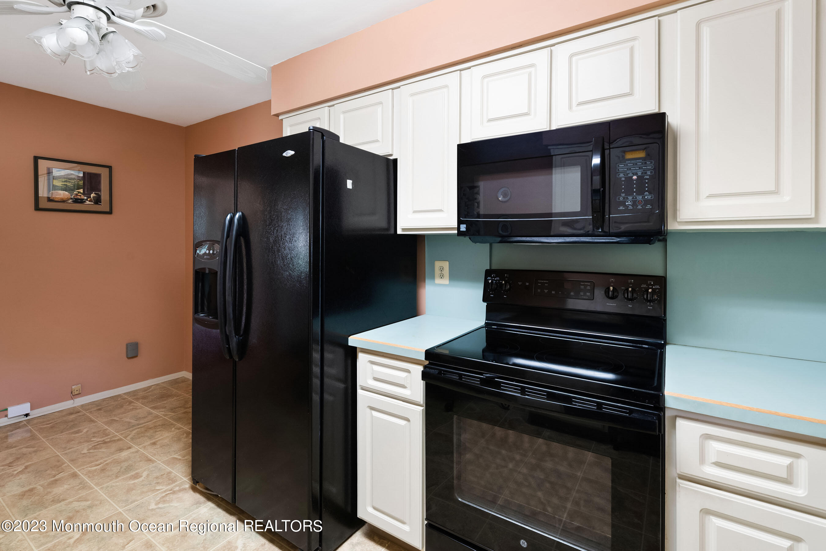 8 Thornton Road Toms River, NJ 08757 - Photo 14 of 30 14-Kitchen 1D