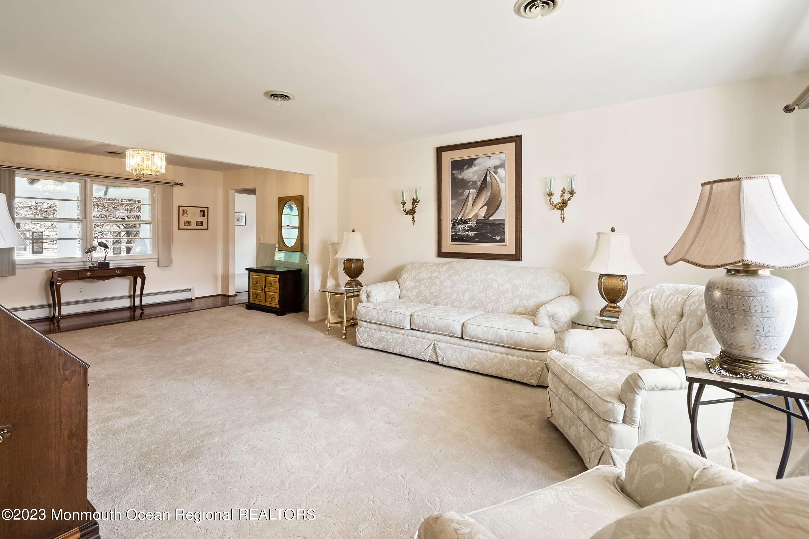 8 Thornton Road Toms River, NJ 08757 - Photo 5 of 30 05-Living 1A