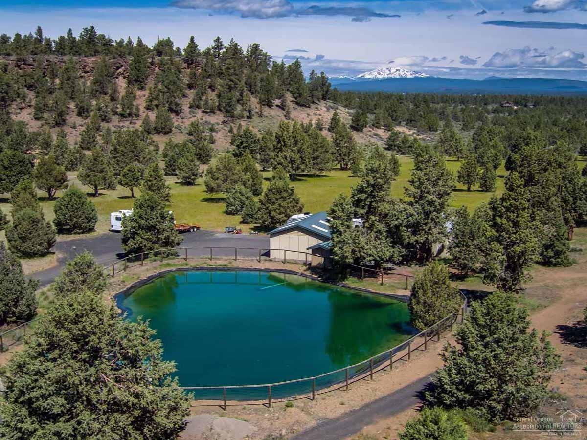 18560 Plainview Road Bend, OR 97703 - Photo 16 of 24 Additional Photo