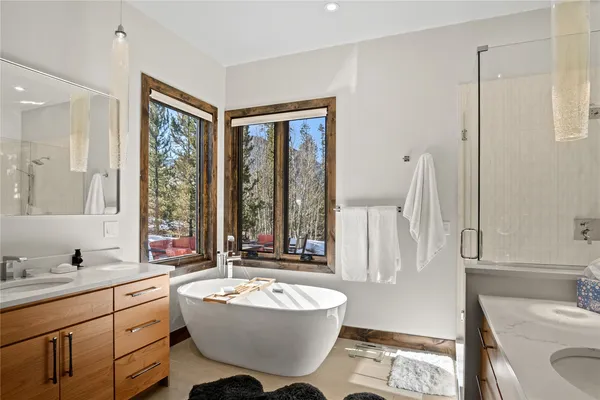an entryway with a mirror