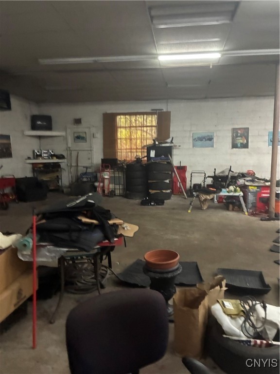 412 Wolf Street Syracuse, NY 13208 - Photo 5 of 9