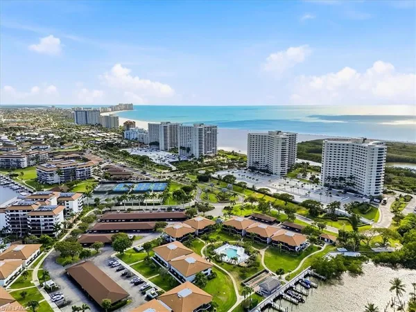 $539,900 | 507 Seaview Court, Unit Q1, Marco Island, FL 34145