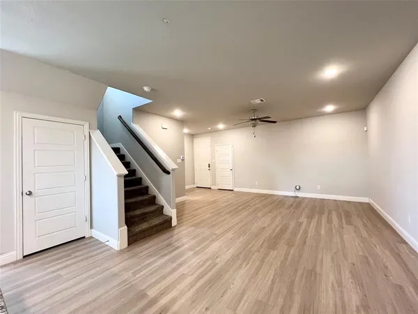 $1,900 | 5000-5002 Villas Drive, Sanger, TX 76266