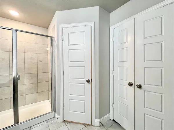 $1,900 | 5000-5002 Villas Drive, Sanger, TX 76266