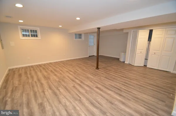 $3,700 | 5200 Kings Park Drive, Springfield, VA 22151