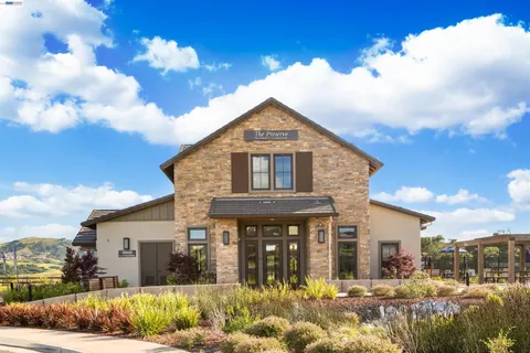 $1,999,998 | 882 Via Palermo, San Ramon, CA 94583