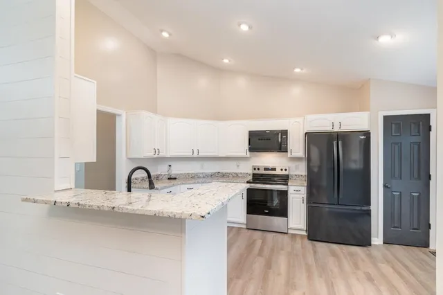 $365,000 | 7 David Drive, Aurora, IN 47001