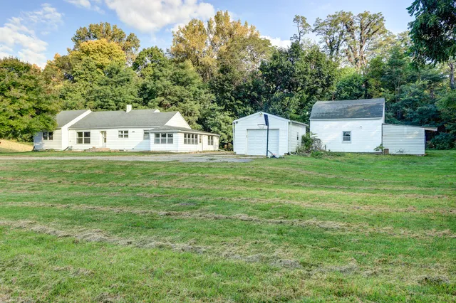 $160,000 | 13912 Lincoln Road, Morrison, IL 61270