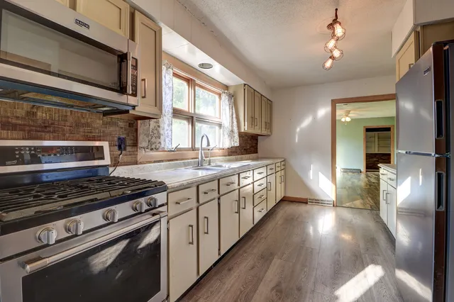 $160,000 | 13912 Lincoln Road, Morrison, IL 61270