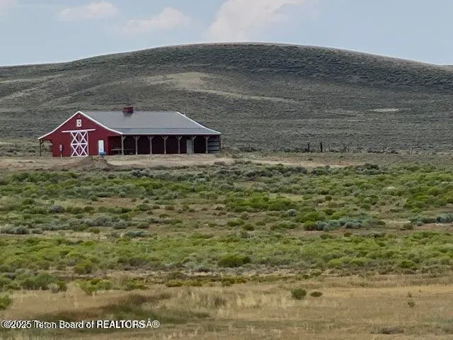 $450,000 | 14 Cottonwood-ryegrass 23-117, Big Piney, WY 83113