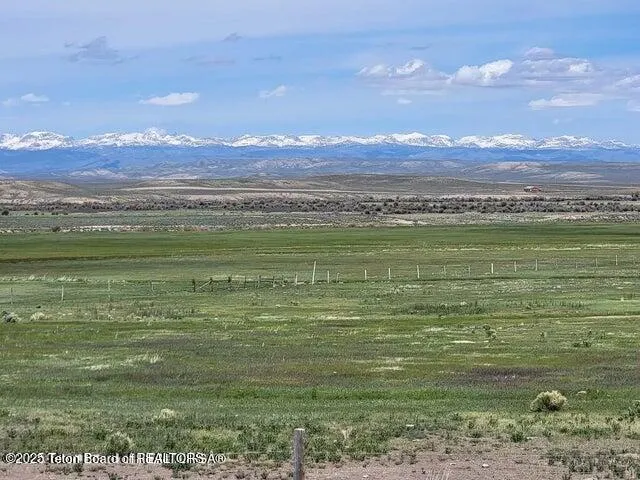 $450,000 | 14 Cottonwood-ryegrass 23-117, Big Piney, WY 83113