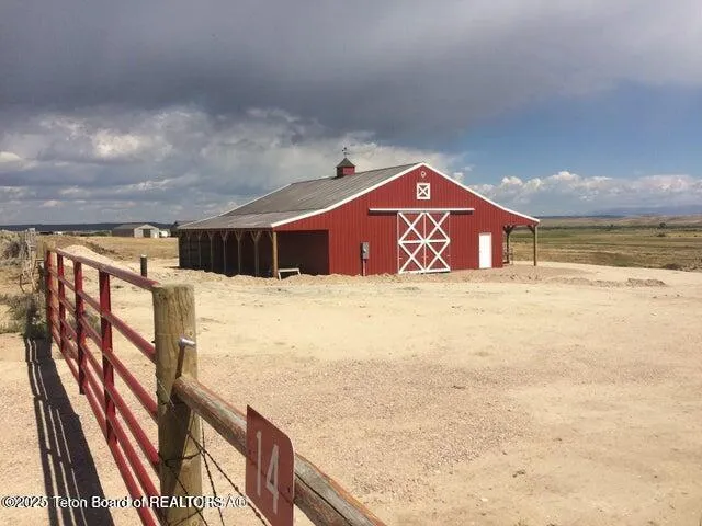 $450,000 | 14 Cottonwood-ryegrass 23-117, Big Piney, WY 83113
