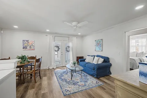 $425,000 | 215 Plantation Court, Nashville, TN 37221