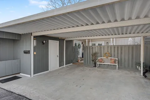 $425,000 | 215 Plantation Court, Nashville, TN 37221