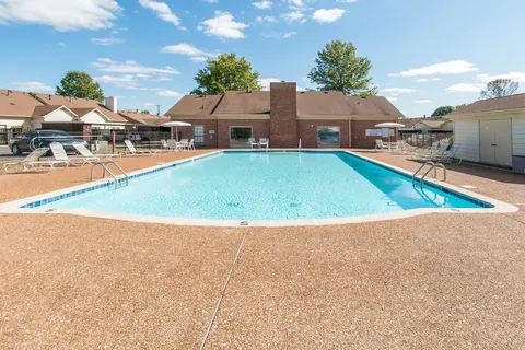 $425,000 | 215 Plantation Court, Nashville, TN 37221