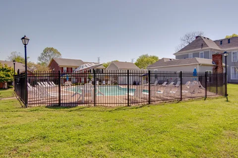 $425,000 | 215 Plantation Court, Nashville, TN 37221