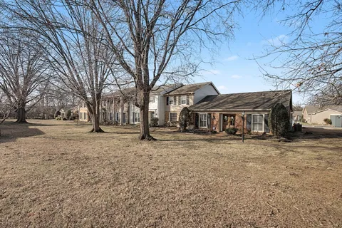 $425,000 | 215 Plantation Court, Nashville, TN 37221