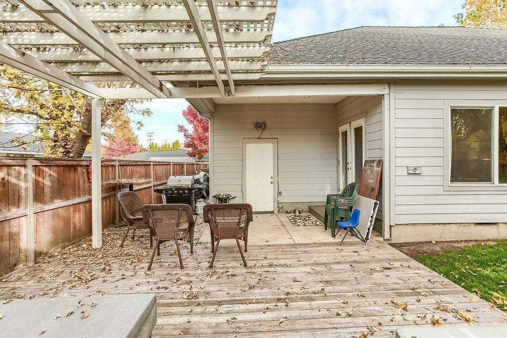 2262 Springbrook Road Medford, OR 97504 - Photo 25 of 30 Additional Photo