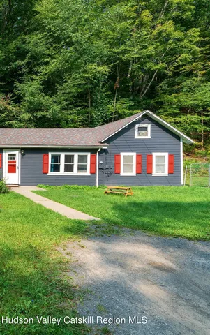 $450,000 | 3271 Highway 212, Bearsville, NY 12409