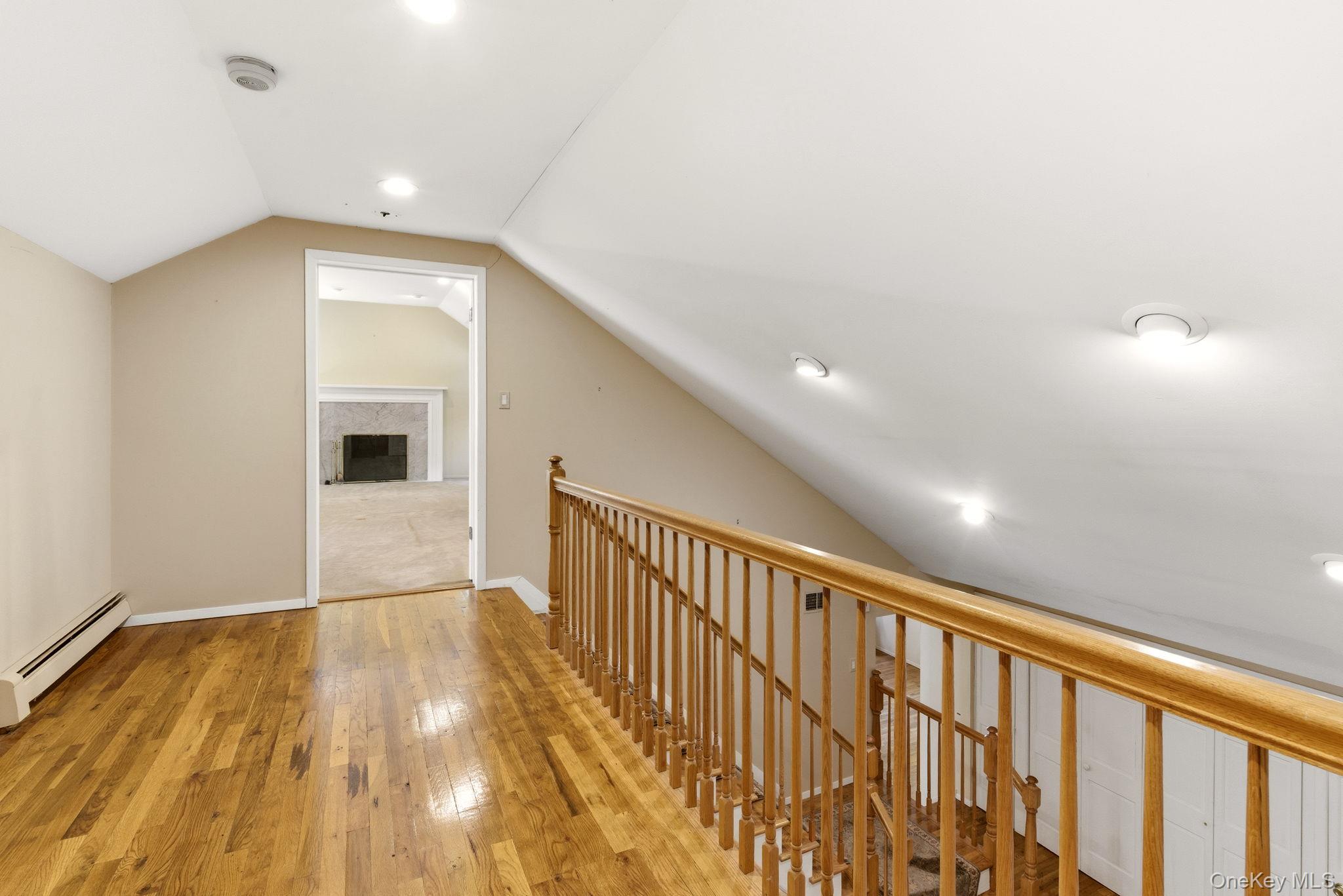 380 Duck Pond Road Locust Valley, NY 11560 - Photo 29 of 41