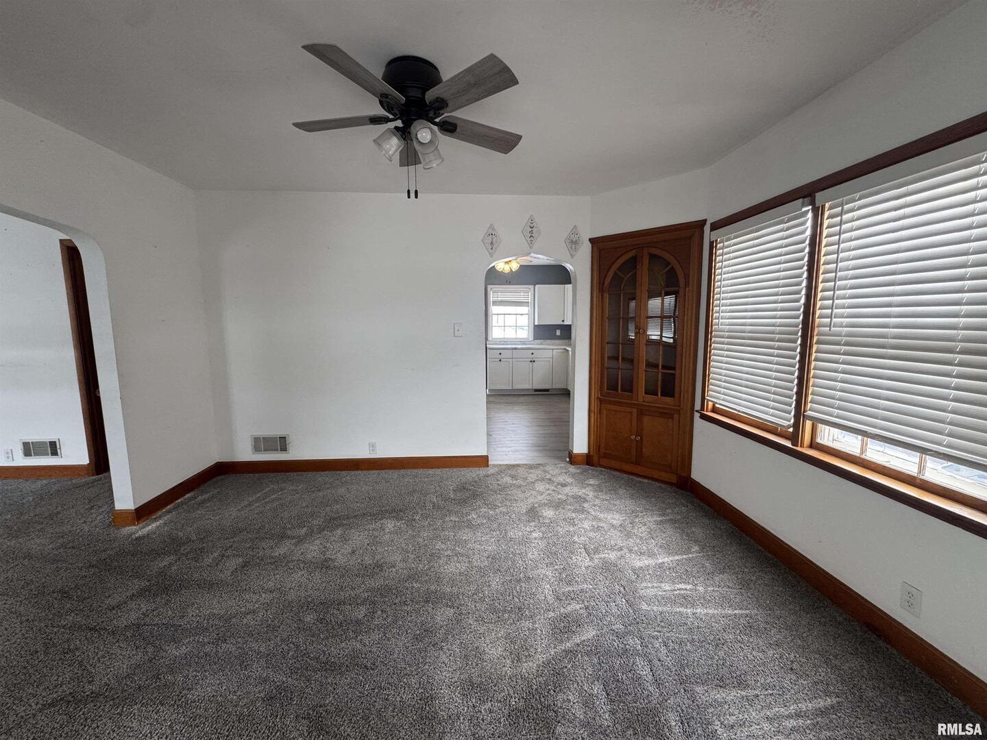 602 Washington Avenue Lowden, IA 52255 - Photo 11 of 28 a view of an empty room with a window