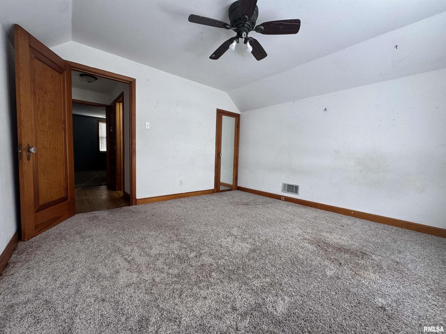 602 Washington Avenue Lowden, IA 52255 - Photo 24 of 28 a view of empty room
