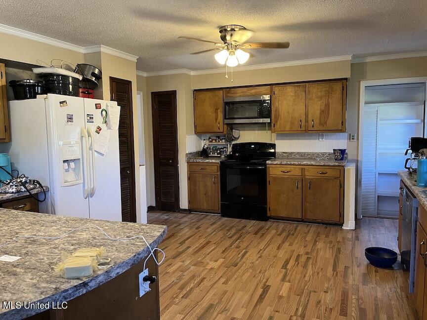 247 East McHenry Road Perkinston, MS 39573 - Photo 6 of 28 IMG_2950