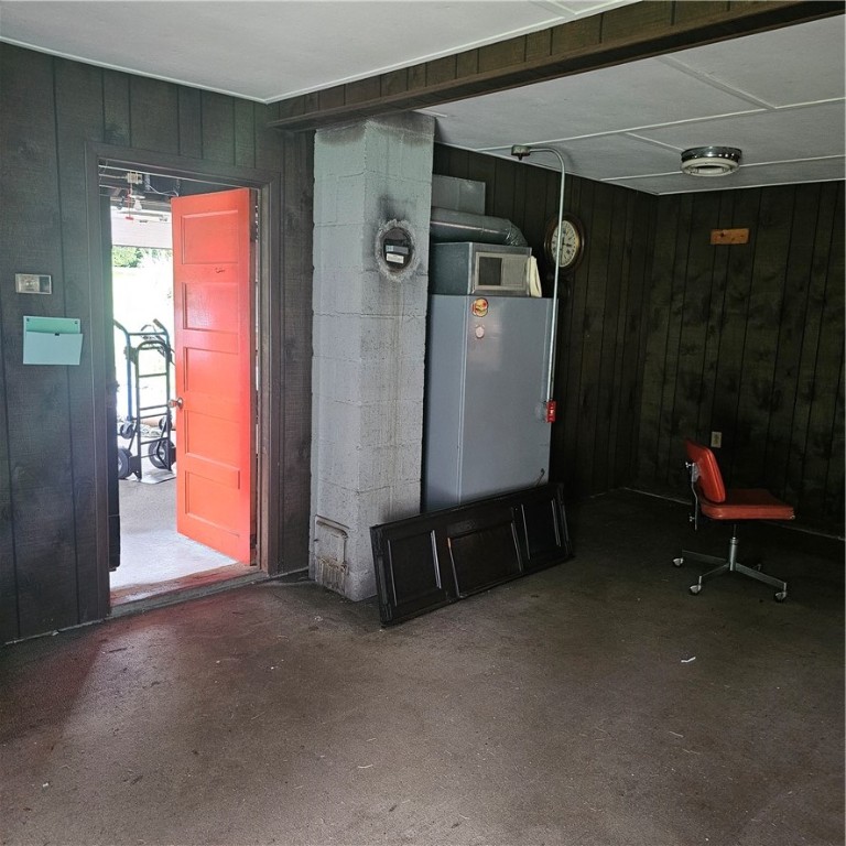 402 Fairview Avenue Coventry, RI 02816 - Photo 16 of 22 heating in office behind garage.
