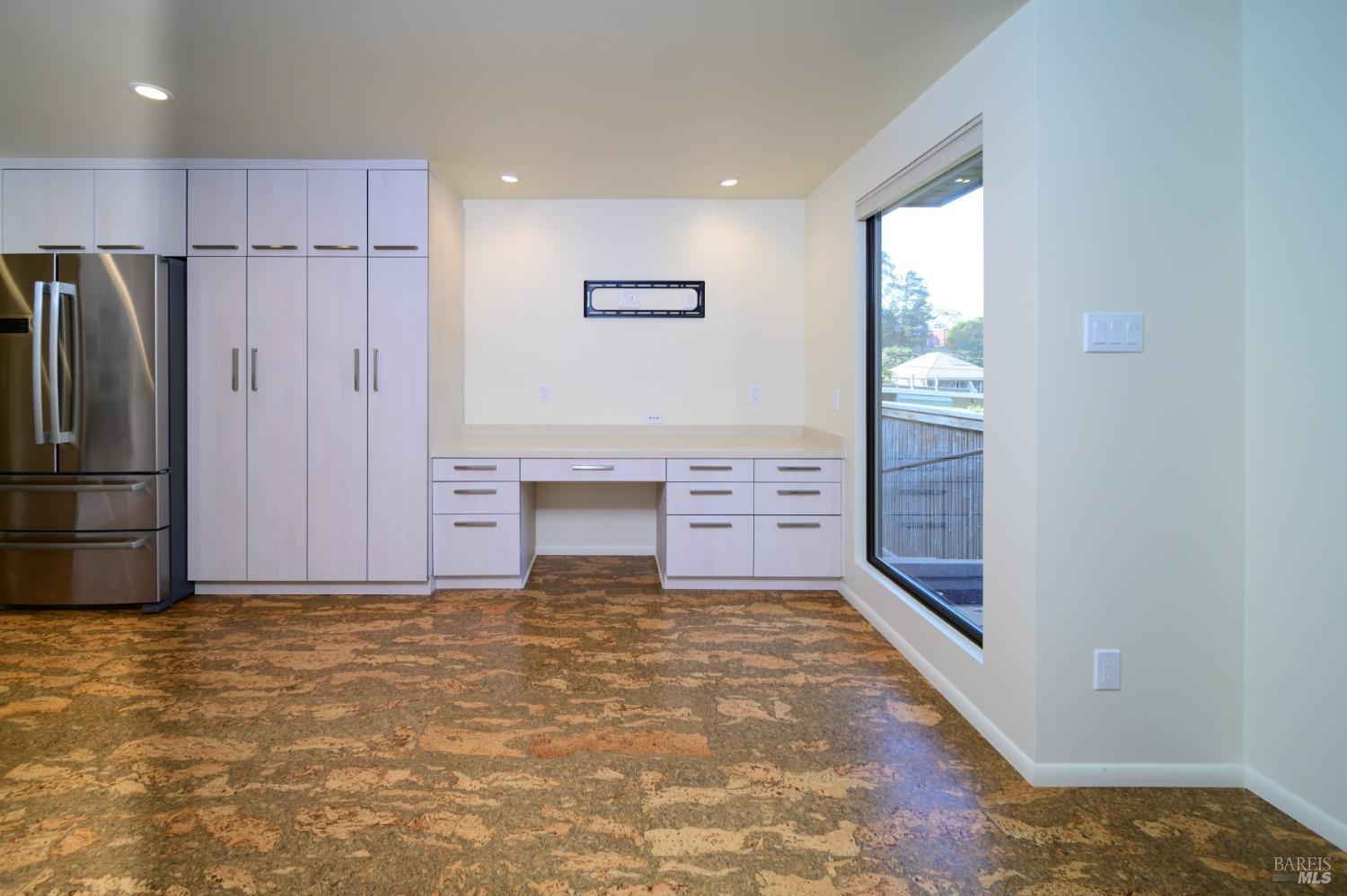 719 A Spring Street Sausalito, CA 94965 - Photo 11 of 36