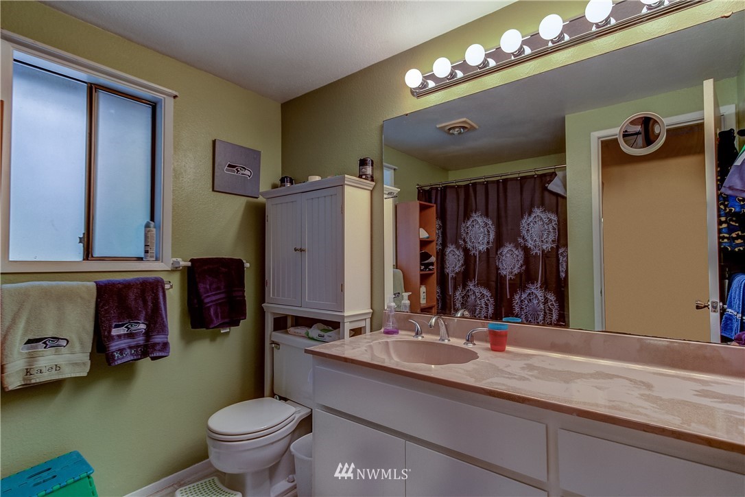 23832 Carter Road Bothell, WA 98021 - Photo 14 of 25