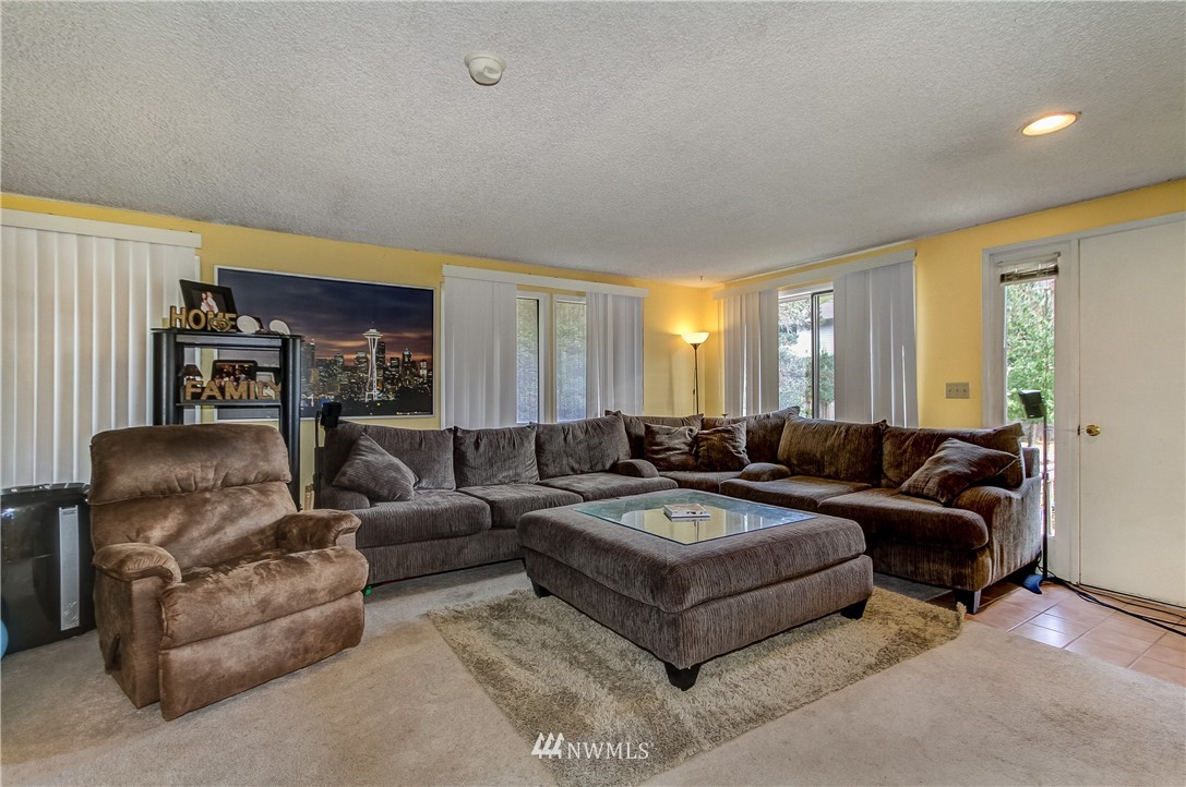23832 Carter Road Bothell, WA 98021 - Photo 9 of 25