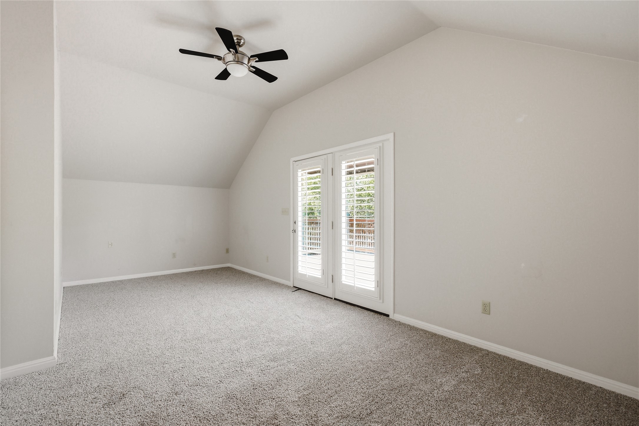 9008 Zyle Road Austin, TX 78737 - Photo 31 of 40