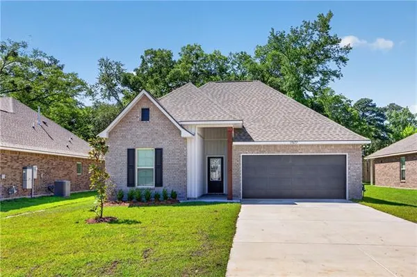 $2,400 | 19677 Calden Court, Covington, LA 70433