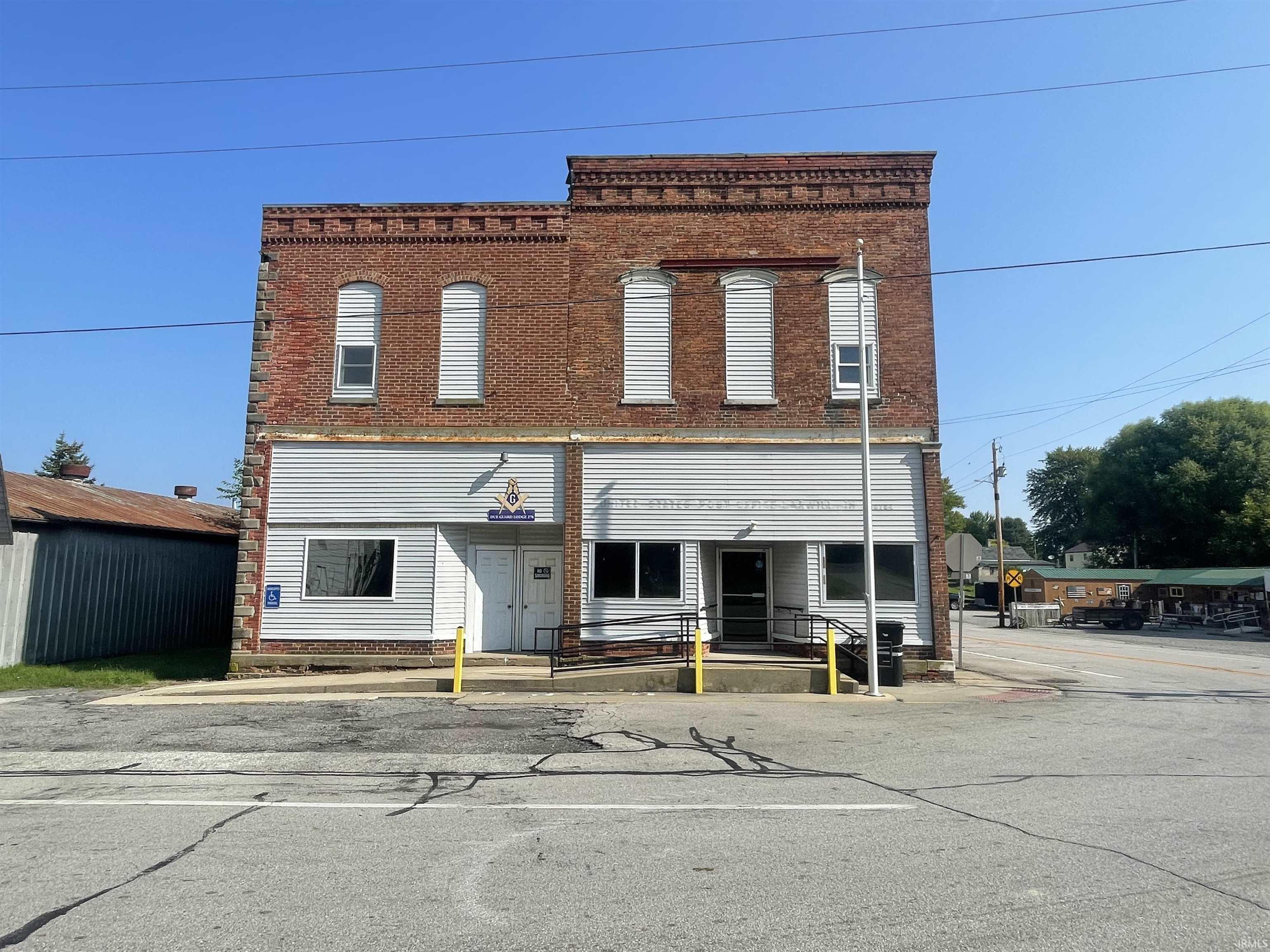 103 West Main Street Larwill, IN 46764 - Photo 9 of 12