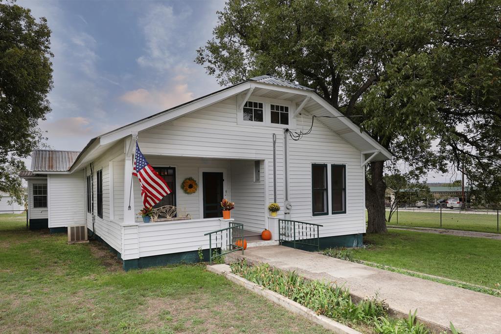 23181 Hwy 290 Harper Tx 78631 Harper, TX 78631 - Photo 1 of 1 Main View