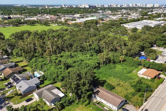 $500,000 | 3 South Briggs Avenue, Sarasota, FL 34237