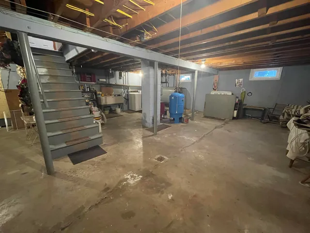 $1,800 | 744 Campbell Road, Rutland, VT 05701