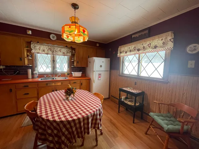 $1,800 | 744 Campbell Road, Rutland, VT 05701