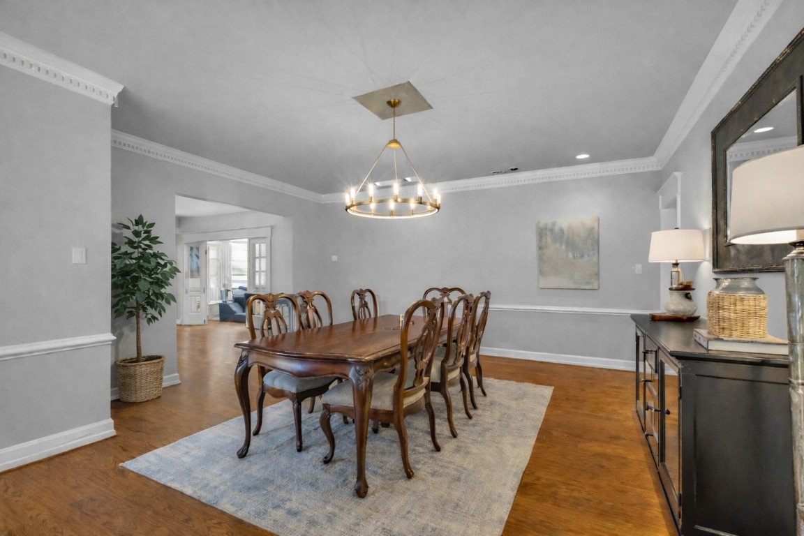 8723 Kennet Valley Road Spring, TX 77379 - Photo 6 of 38 a view of a dining room with furniture