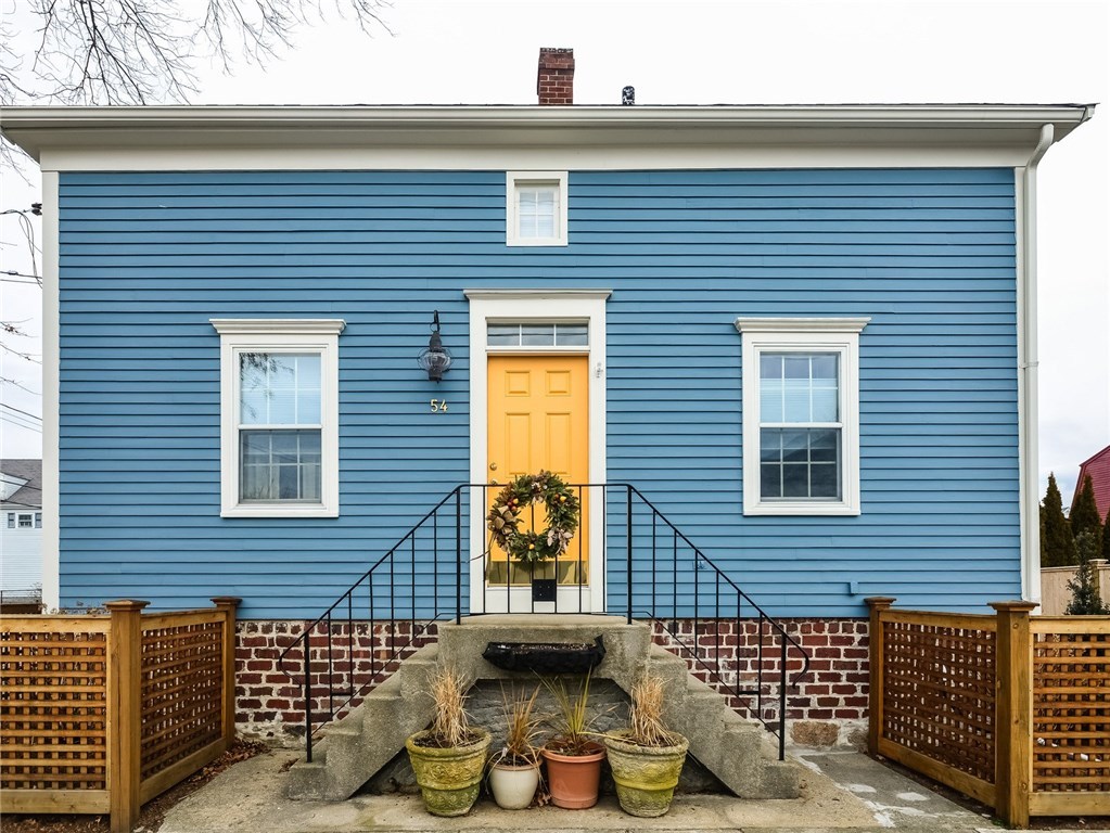 54 Connection Street Newport, RI 02840 - Photo 1 of 26 Gallery Image 1