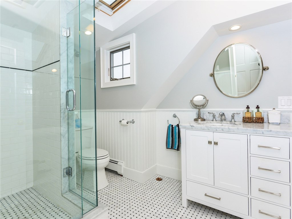 54 Connection Street Newport, RI 02840 - Photo 14 of 26 Gallery Image 14