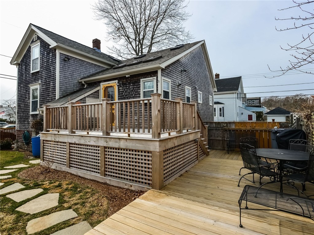 54 Connection Street Newport, RI 02840 - Photo 21 of 26 Gallery Image 21