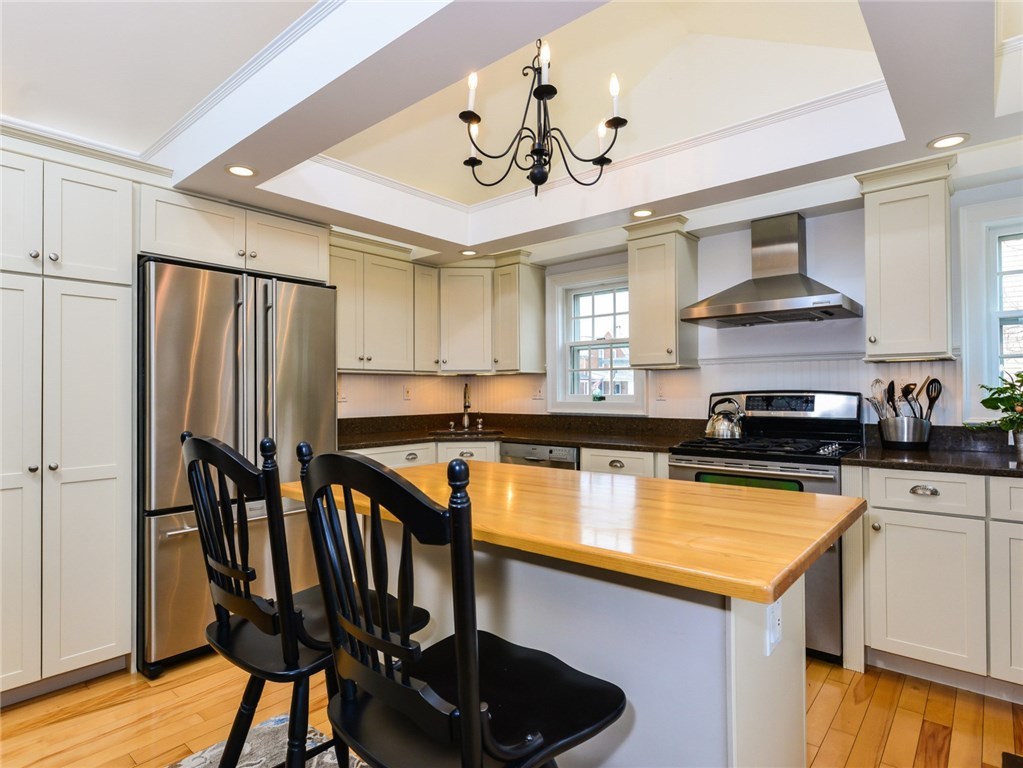 54 Connection Street Newport, RI 02840 - Photo 7 of 26 Gallery Image 7