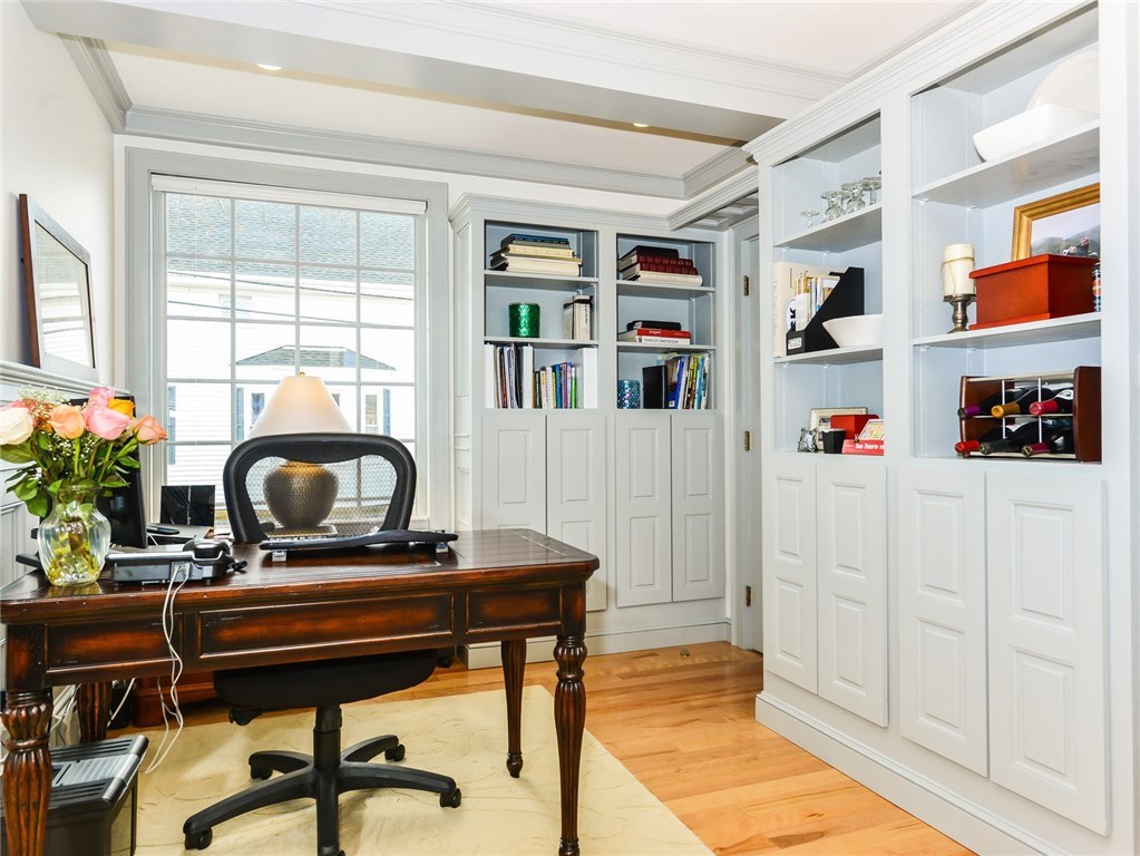 54 Connection Street Newport, RI 02840 - Photo 9 of 26 Gallery Image 9