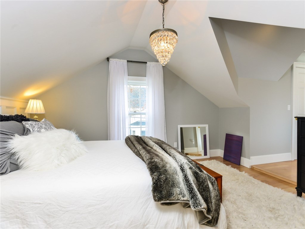 54 Connection Street Newport, RI 02840 - Photo 10 of 26 Gallery Image 10