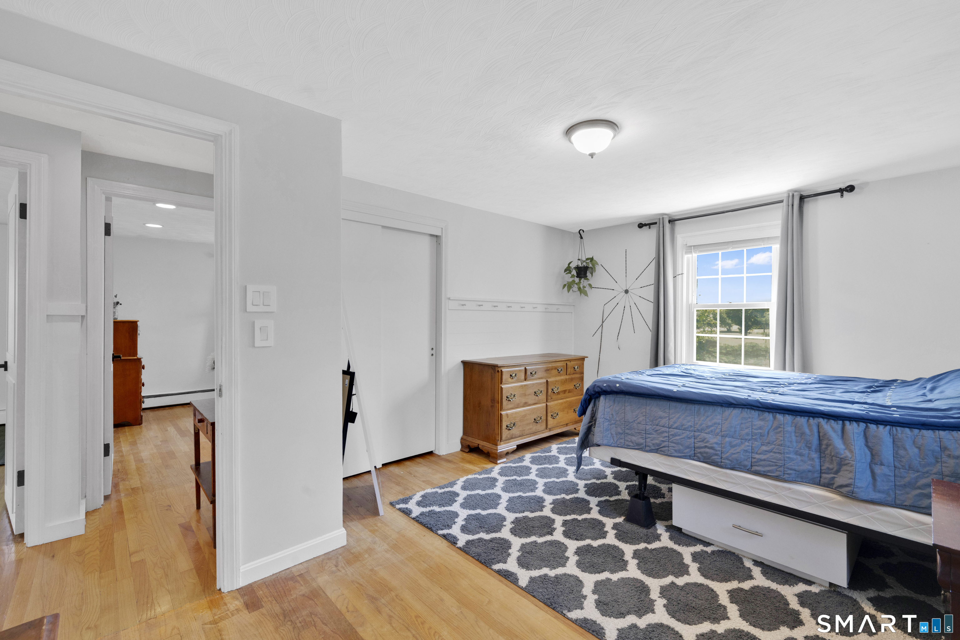 24 Bridge Lane Enfield, CT 06082 - Photo 23 of 38