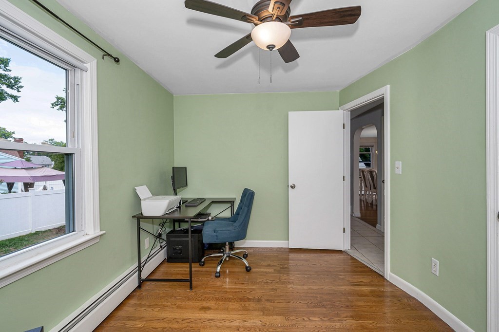 11 Cedar Circle Methuen, MA 01844 - Photo 15 of 38 a workspace with furniture and a window