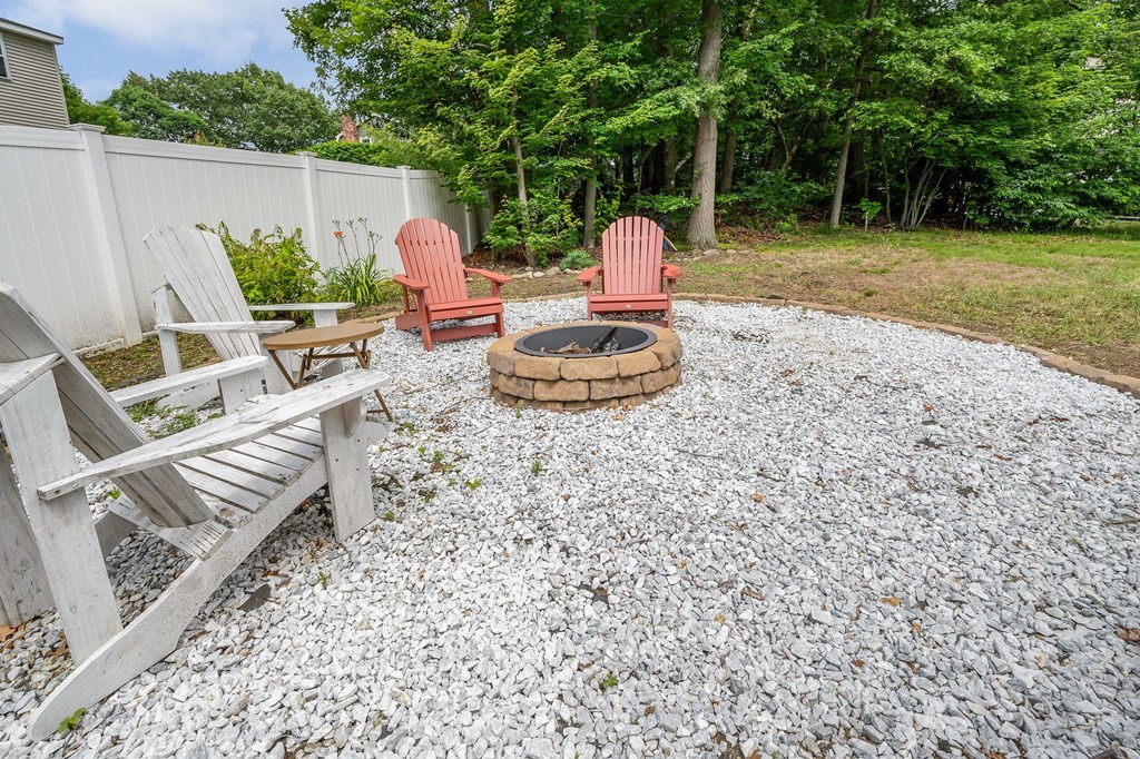 11 Cedar Circle Methuen, MA 01844 - Photo 23 of 38 a garden view with a seating space