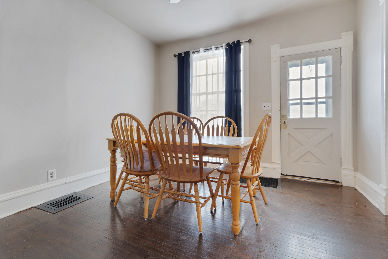 436 West Washington Street Marengo, IL 60152 - Photo 5 of 20 a view of a dining room with furniture and wooden floor